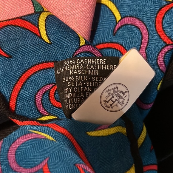 NWT Hermes Cashmere Shawl - Picture 10 of 13